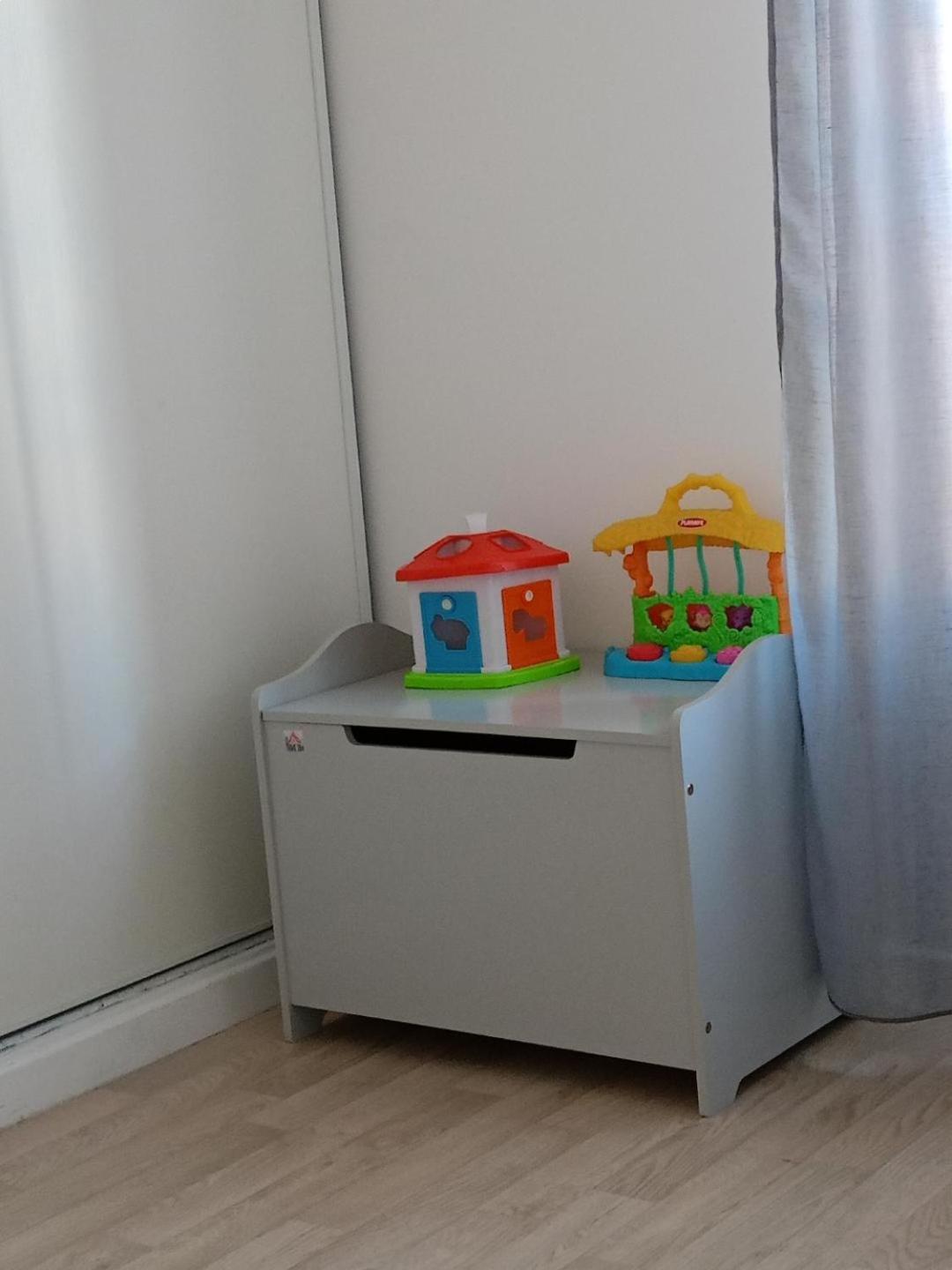 Superbe Appartement ,Proche De Paris, Dans Residence Privee , Ideal Familles, Parking Et Wifi Gratuits! ! ! Vitry-sur-Seine Extérieur photo